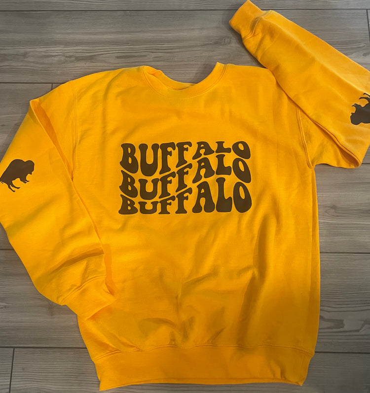 FLASH SALE Yellow Groovy Buffalo Crew
